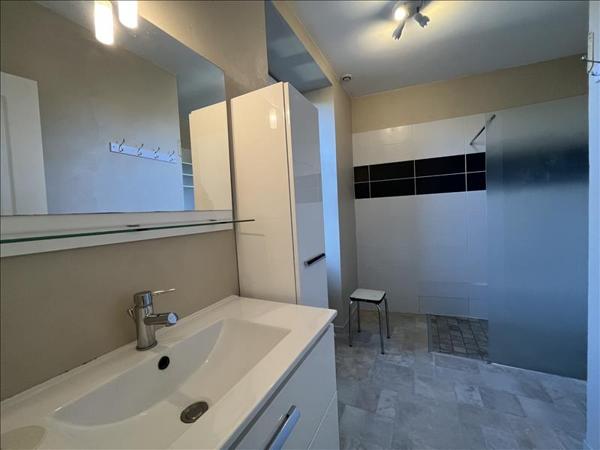 Maison à vendre |  Saint-Amand-Montrond |  4 pièces | 97 m²