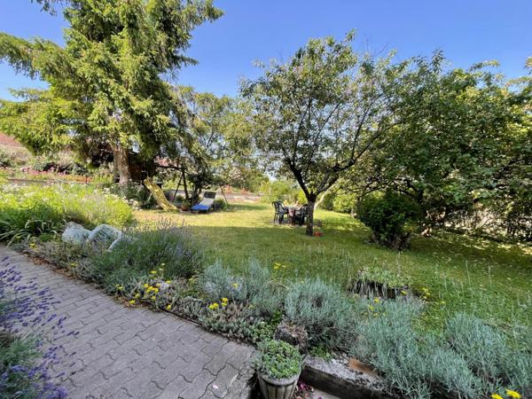 Maison familiale au cœur de la nature