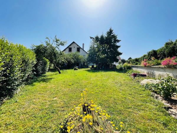 Maison familiale au cœur de la nature