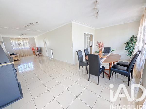 Maison à vendre 8 pièces 184 m² Roissy-en-Brie