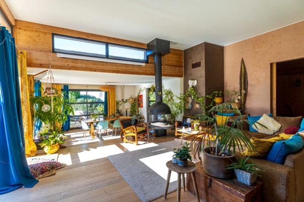 Maison de prestige en bois "coup de cœur" 6 pièces AIX EN PROVENCE - Nord (13090)