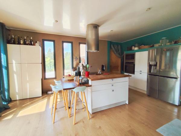 Maison de prestige en bois "coup de cœur" 6 pièces AIX EN PROVENCE - Nord (13090)