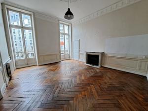 Location - Nantes Centre Ville