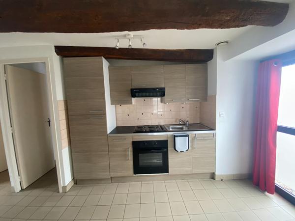 A LOUER - Appartement T2 en rez de chaussée à SAINT MEEN LE GRAND