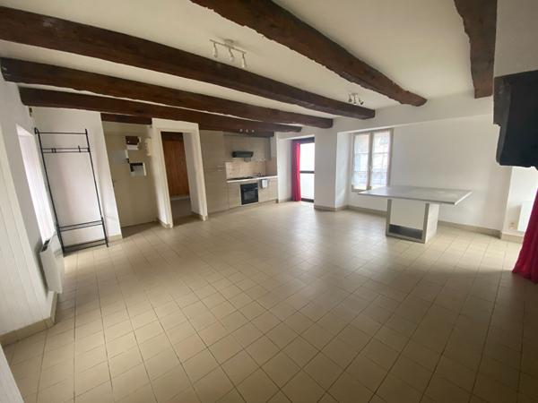 A LOUER - Appartement T2 en rez de chaussée à SAINT MEEN LE GRAND