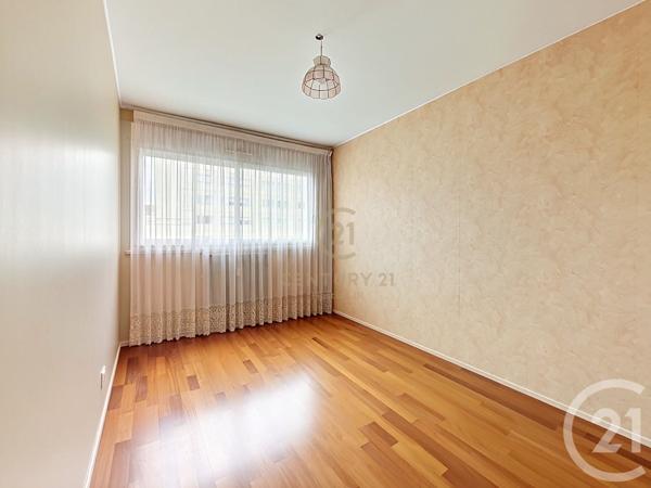 Appartement F4 à vendre  3 pièces - 94,68 m 2   LYON  - 69008