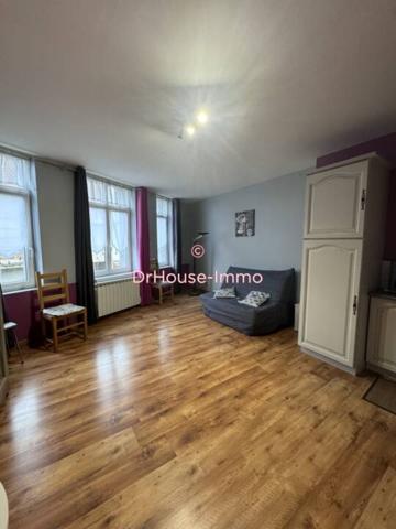 Immeuble à vendre 6 pièces de 140 m²