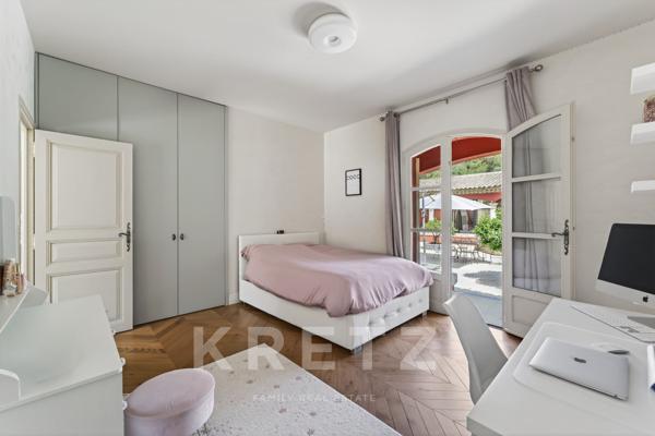 Hacienda contemporaine dans un écrin de verdure entre Nîmes et Montpellier