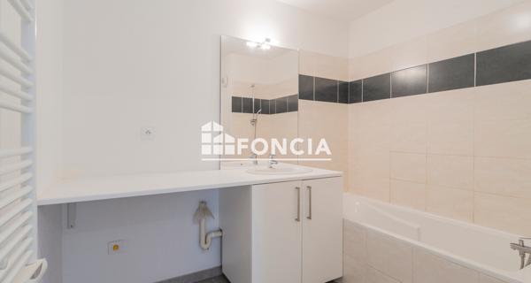 À vendre Appartement 3 pièces 60 m² - Marseille 13010