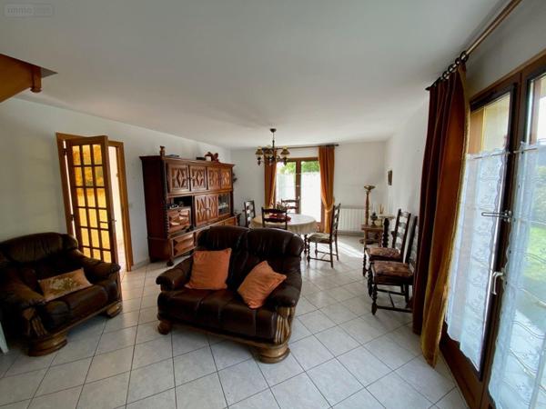 Maison à vendre à Plouha dans les Côtes-d'Armor (22580), ref : MAIS-342