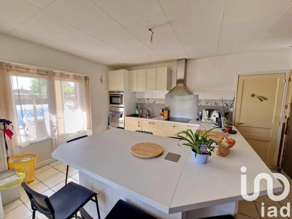 Maison 7 pièces de 122 m² à Ouzouer-sur-Loire (45570)