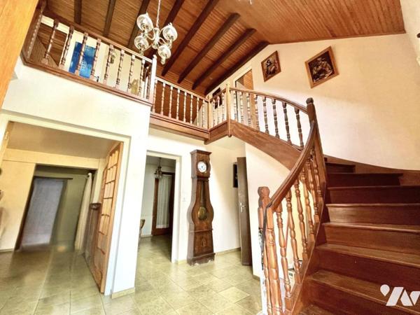 MAISON FAMILIALE DE 5 CHAMBRES – Calme & Potentiel à Saint-Alban