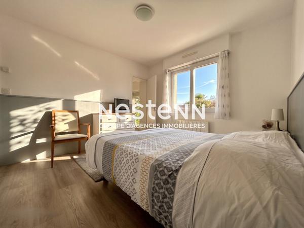 A VENDRE Baden secteur calme entre mer et bourg Maison contemporaine 7 pièces 3 960 m² de terrain double garage