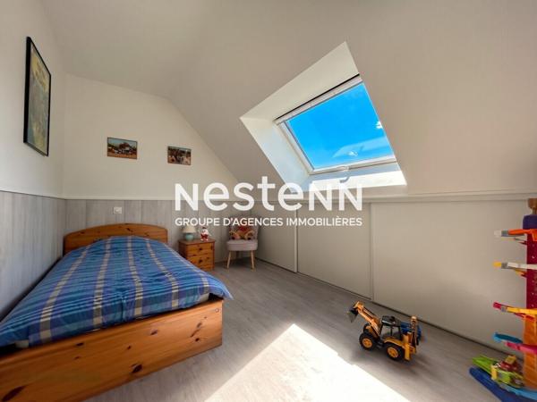 A VENDRE Baden secteur calme entre mer et bourg Maison contemporaine 7 pièces 3 960 m² de terrain double garage