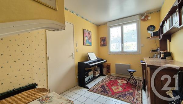 Maison à vendre  6 pièces - 118,50 m2 VAUREAL - 95