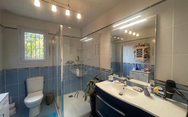 Maison à vendre    5 pièces •  Nîmes