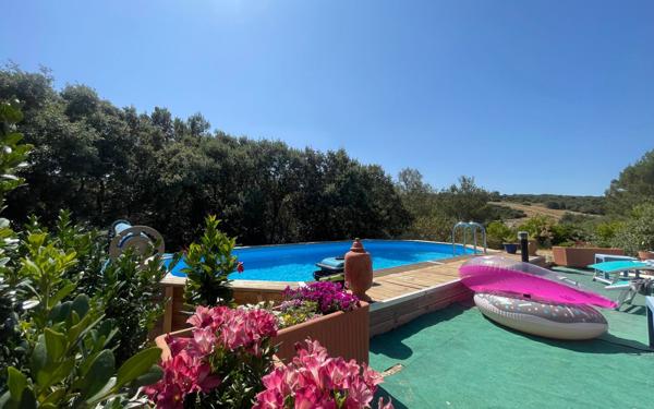 Maison à vendre    5 pièces •  Nîmes