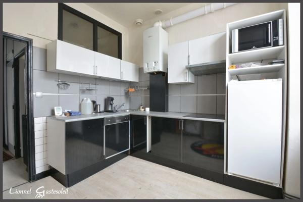 Charmante Maison de Ville en Pierre avec Studio Indépendant et Jardin à Sainte-Foy-la-Grande