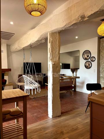 Maison de village en pierre avec gîte attenant entièrement rénovés & petit jardin proche de FLEURANCE (32)