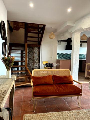 Maison de village en pierre avec gîte attenant entièrement rénovés & petit jardin proche de FLEURANCE (32)