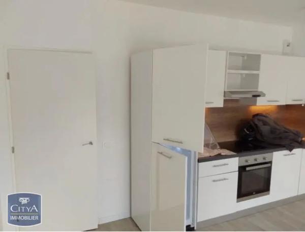 Appartement à louer 1 pièce 36.95m² Les Ulis (91940)