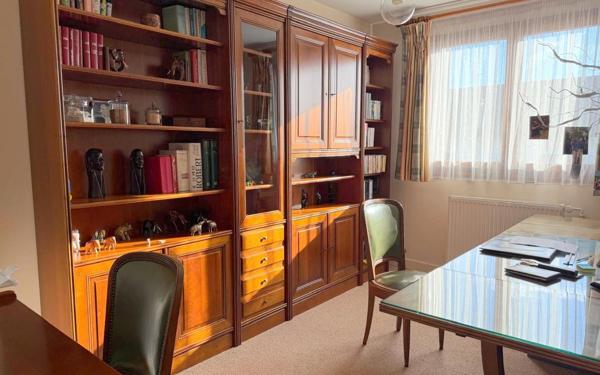 Maison à vendre    6 pièces •  Drancy