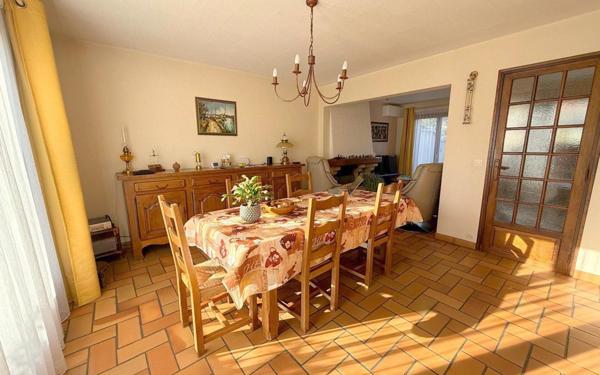 Maison à vendre    6 pièces •  Drancy