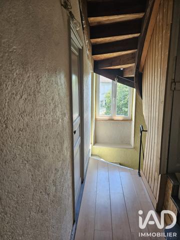 Immeuble à vendre 72 m² Bourg-Lastic