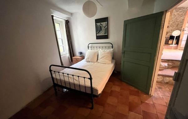 Vente Maison de village COUR - TERRASSE - GARAGE - DEPENDANCE Olonzac   