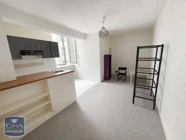 Appartement à louer 2 pièces 33.71m² Limoges (87000)