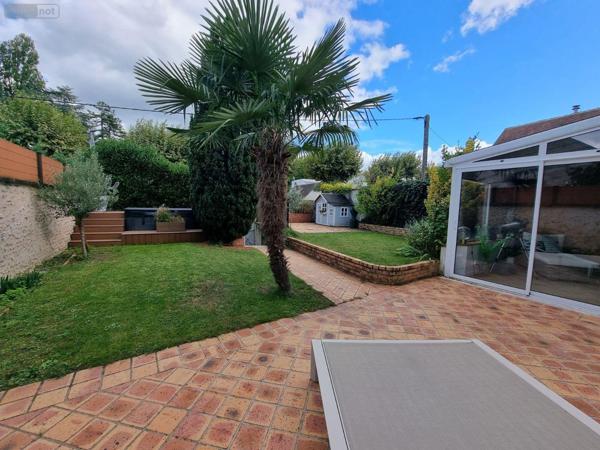 Maison de ville à vendre à Romorantin-Lanthenay dans le Loir-et-Cher (41200), ref : 41036/3105   
centre-ville