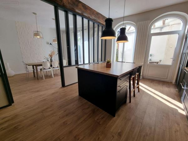 Maison de ville à vendre à Romorantin-Lanthenay dans le Loir-et-Cher (41200), ref : 41036/3105   
centre-ville