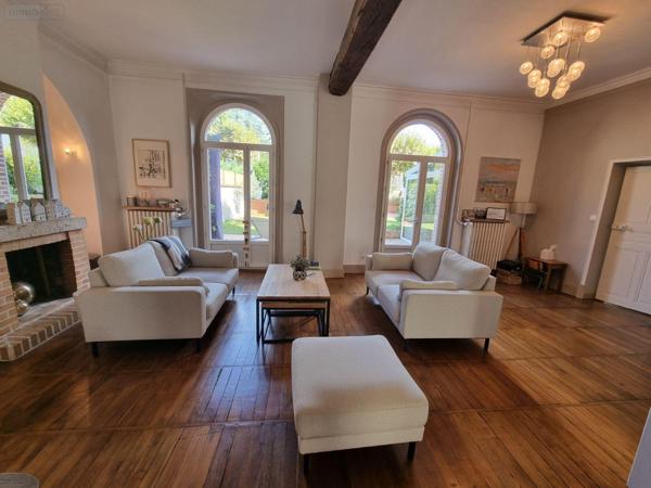 Maison de ville à vendre à Romorantin-Lanthenay dans le Loir-et-Cher (41200), ref : 41036/3105   
centre-ville