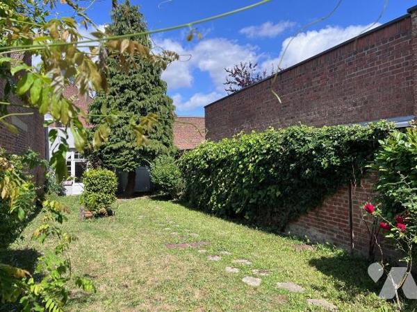 HAZEBROUCK hyper centre !! Cadre de vie très agréable à proximité de toutes commodités !!
Bel ...