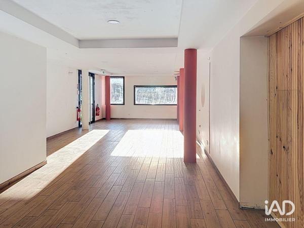 Location boutique/local commercial 55 m² Le Beausset