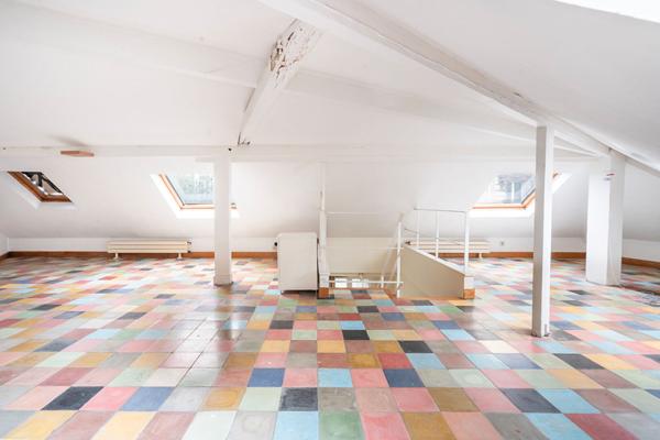 Maison de ville au charme ancien et au fort potentiel