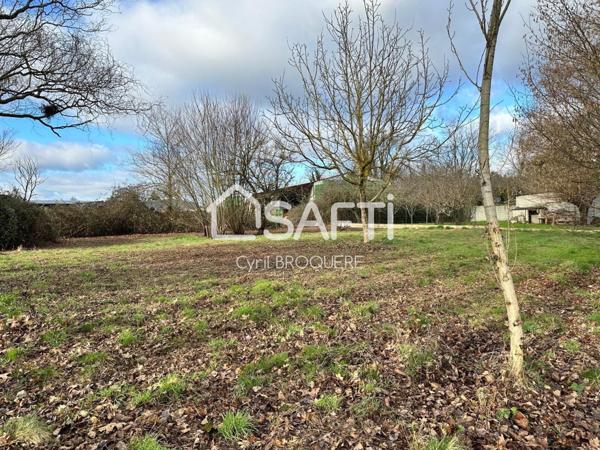 Beau terrain à bâtir de 800m2