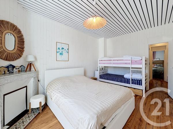Maison à vendre  4 pièces - 104,12 m 2   ARCACHON  - 33