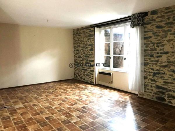 Autre 9 pièces 240 m²