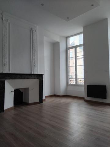 Location appartement Moissac - 2 pièce(s) - 38 m² - 520 €/mois