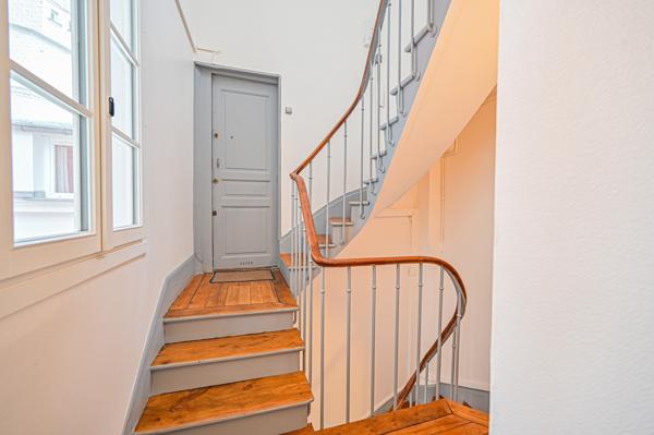 Appartement Duplex à vendre  6 pièces - 102,19 m2 PARIS - 75016