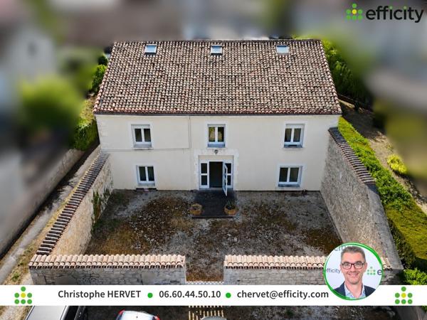 Immeuble
         12 pièces
        - 296 m² Exclusivité 370 000 € *