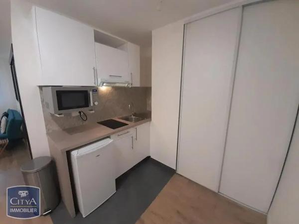 Appartement à louer 2 pièces 38.48m² Villeneuve-d'Ascq (59650)