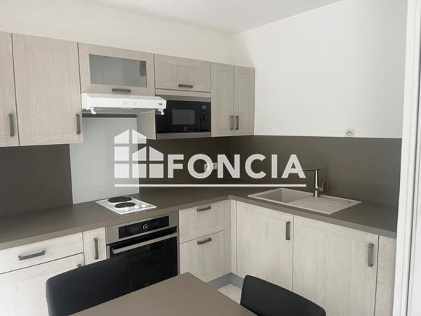 Location Appartement 2 pièces 41.91 m² - 5 RUE DU CANAL DU DRAC Le Pont De Claix 38800