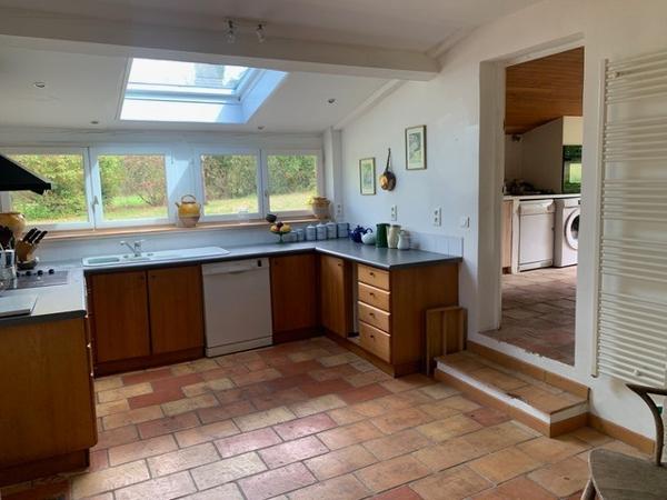 Mauvezin (32120) MAISON PRIVÉE EN PIERRE, CACHÉE DANS SON PROPRE BOIS, AVEC PISCINE ET COURT DE TENNIS