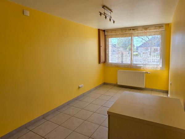 Jolie maison de plain pied proche du centre.