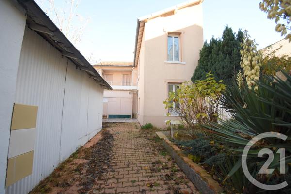 Maison à vendre  6 pièces - 93,12 m2 VICHY - 03
