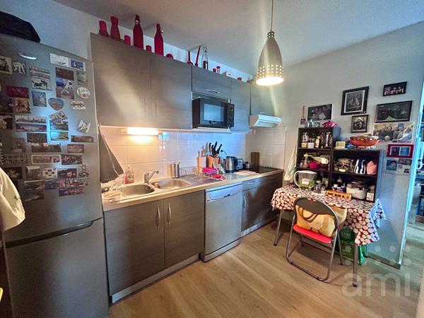 APPARTEMENT NIORT - 3 pièce(s) - 59.04 m2