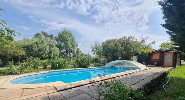 COUP DE C?UR ? Villa cossue avec piscine, calme absolu