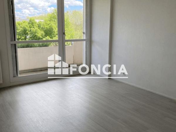 Location Appartement 2 pièces 56.4 m² - 11/13 ALLEE VINCENT BENONY Bourg En Bresse 01000
